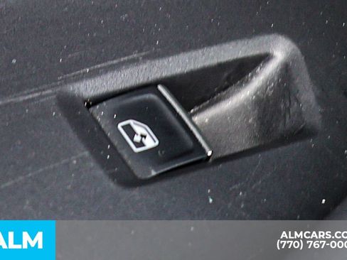 Used 2024 Volkswagen Jetta SE FWD image 48
