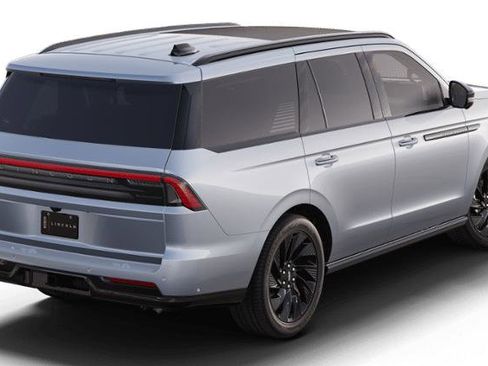 New 2025 Lincoln Navigator Reserve w/ Jet Appearance Package image 26