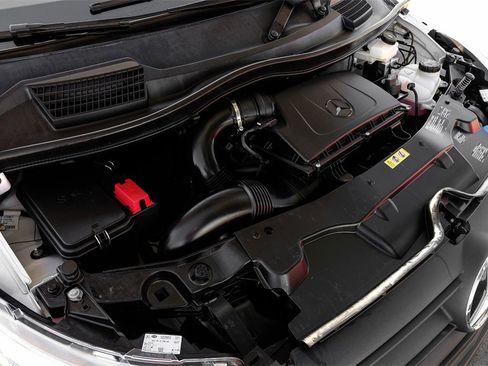 Used 2023 Mercedes-Benz Metris image 46