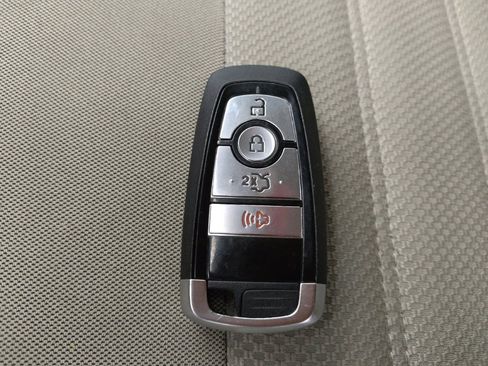 Used 2018 Ford Fusion S image 32