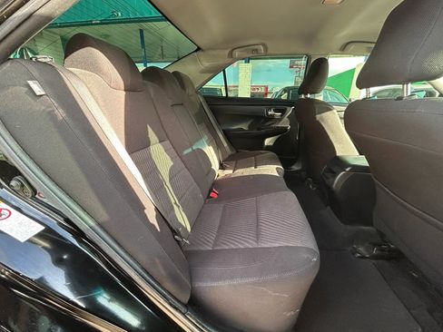 Used 2016 Toyota Camry LE FWD image 18