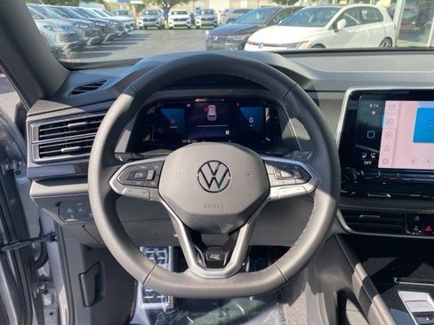 New 2026 Volkswagen Atlas Cross Sport SEL Premium R-Line image 31