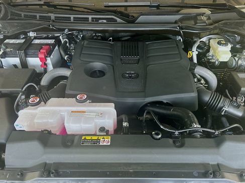 New 2026 Toyota Tundra 1794 Edition AWD/4WD image 8