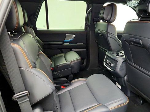 Used 2026 Ford Expedition Tremor AWD/4WD image 26