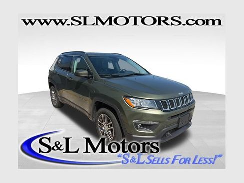 Certified 2020 Jeep Compass Latitude AWD/4WD image 1