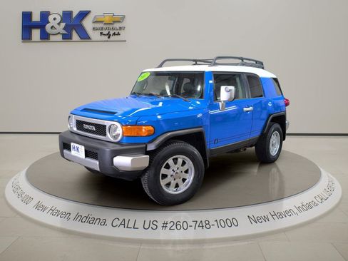 Used 2007 Toyota FJ Cruiser 4WD image 3