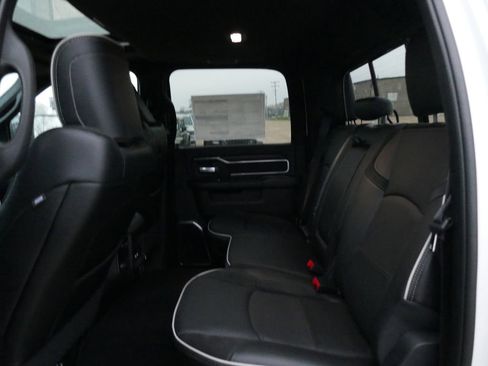 New 2026 RAM 2500 Laramie w/ Night Edition AWD/4WD image 15