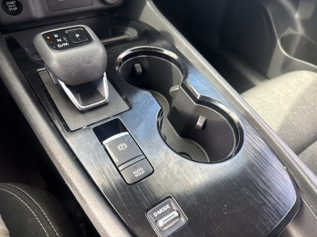 Used 2024 Nissan Rogue SV FWD image 26