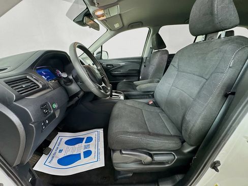 Used 2019 Honda Pilot LX image 24