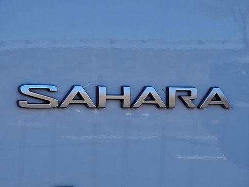 Used 2021 Jeep Wrangler Unlimited Sahara image 29