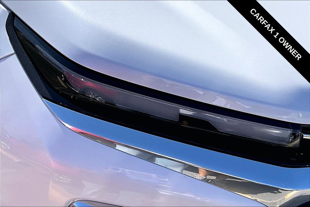 Used 2025 Chevrolet Traverse High Country FWD image 32