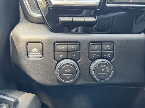 New 2026 Chevrolet Silverado 3500 High Country w/ High Country Premium Package image 23