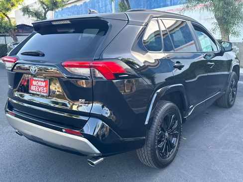 Certified 2024 Toyota RAV4 SE AWD/4WD image 12