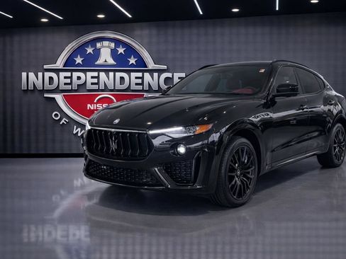 Used 2021 Maserati Levante GranSport image 1