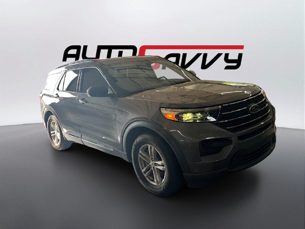 Used 2021 Ford Explorer XLT RWD image 1