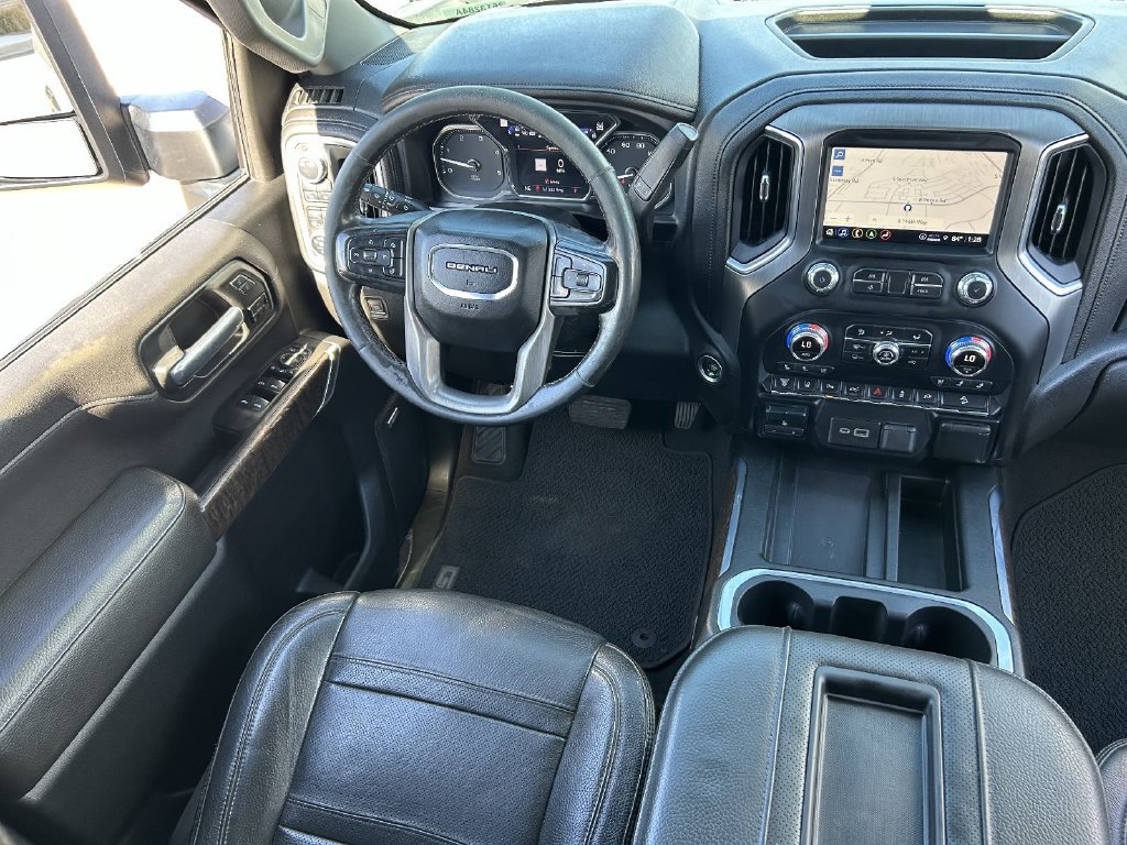 Used 2021 GMC Sierra 3500 Denali w/ Technology Package AWD/4WD image 14