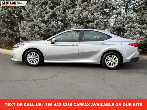 Used 2026 Toyota Camry LE image 2
