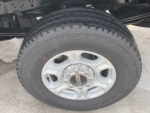 New 2026 Ford F250 XLT w/ FX4 Off-Road Package AWD/4WD image 20