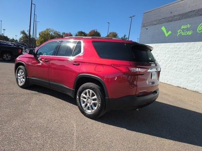 Used 2020 Chevrolet Traverse LT