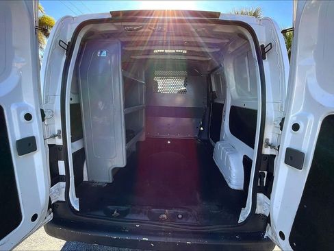 Used 2019 Nissan NV200 SV w/ Navigation Package image 7
