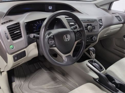 Used 2012 Honda Civic LX image 10