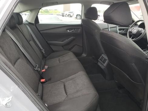 Used 2025 Honda Accord SE image 16
