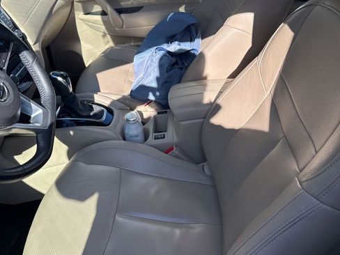 Used 2019 Nissan Rogue SL image 6