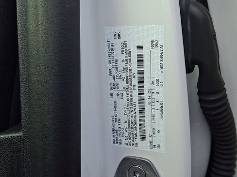 Certified 2022 Ford Escape SE w/ SE Sport Appearance Package image 27