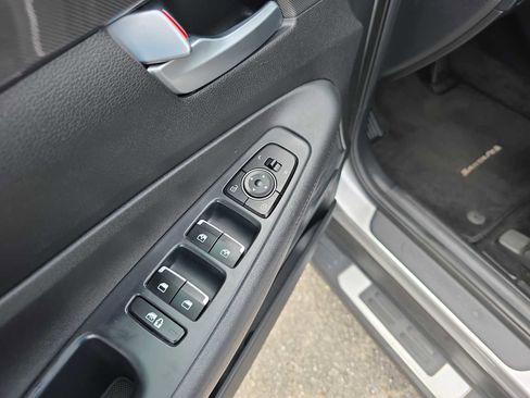 Used 2022 Hyundai Santa Fe XRT FWD image 18