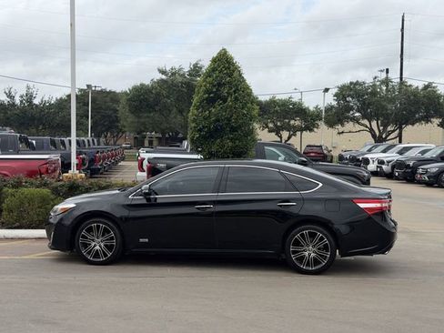 Used 2015 Toyota Avalon XLE Touring Sport Edition FWD image 4