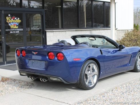 Used 2007 Chevrolet Corvette Convertible w/ Preferred Equipment Group image 20