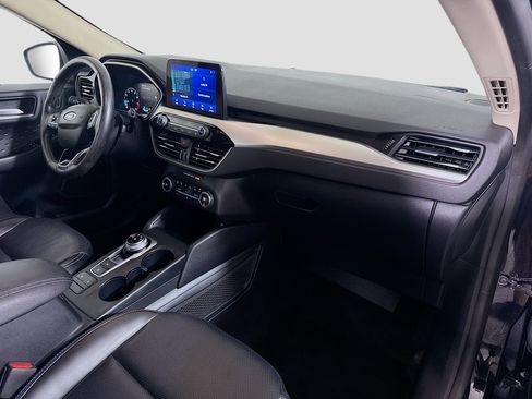 Used 2020 Ford Escape SEL image 30