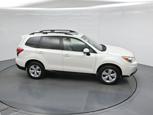 Used 2016 Subaru Forester 2.5i Limited AWD/4WD image 49