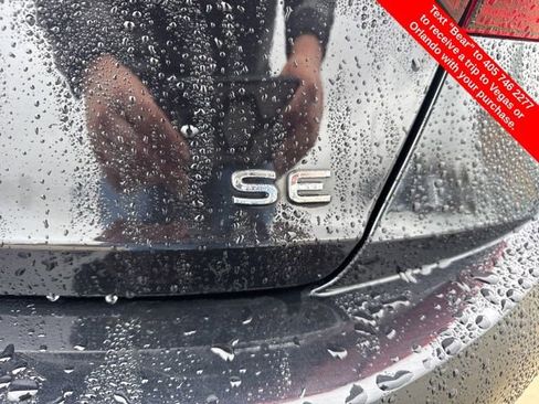 Used 2024 Volkswagen Jetta SE image 17