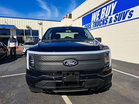 New 2025 Ford F150 Lightning Flash image 2