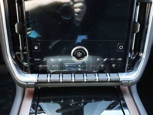 New 2026 GMC Yukon Denali AWD/4WD image 28