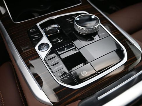 New 2026 BMW X5 M60i image 16