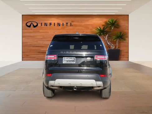 Used 2017 Land Rover Discovery HSE Luxury image 6