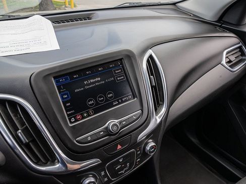 Used 2021 Chevrolet Equinox LT FWD image 29