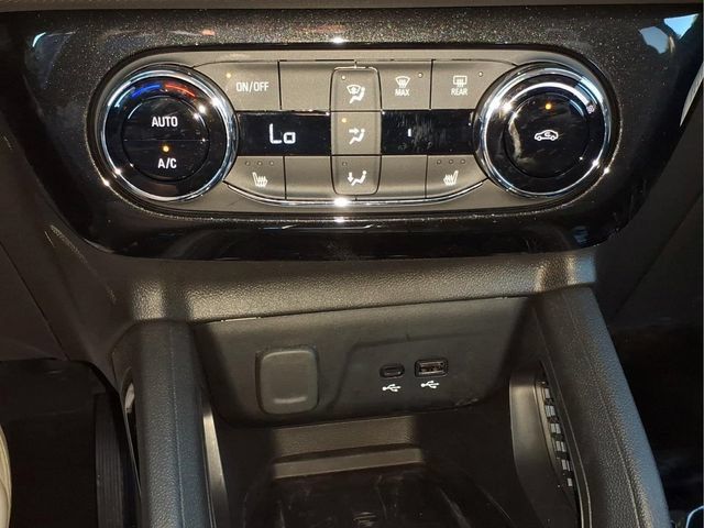 Used 2026 Chevrolet TrailBlazer LT w/ Convenience Package FWD image 20