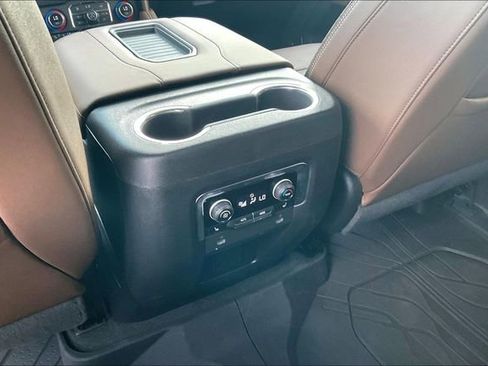 Used 2023 Chevrolet Tahoe High Country w/ Premium Package image 35