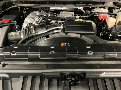Used 2023 GMC Sierra 2500 Denali w/ Denali Ultimate Package AWD/4WD image 7