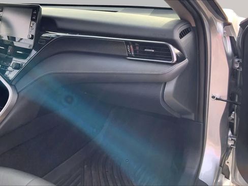 Used 2023 Toyota Camry XSE FWD image 19