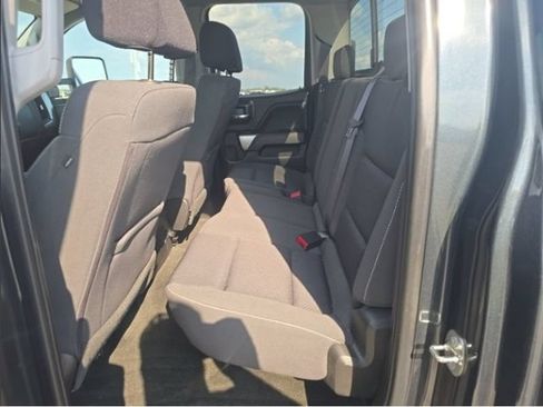 Used 2017 Chevrolet Silverado 1500 LT w/ Max Trailering Package AWD/4WD image 7