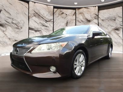 Used 2013 Lexus ES 350 w/ Premium Pkg