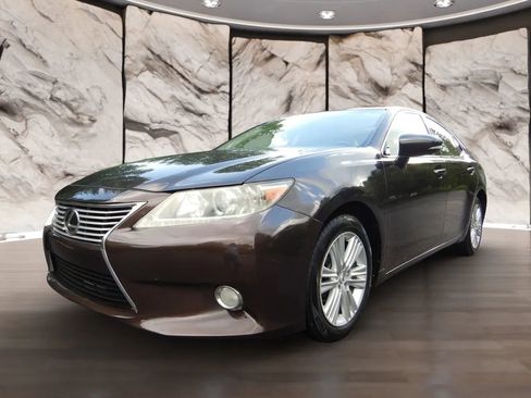 Used 2013 Lexus ES 350 w/ Premium Pkg FWD image 1