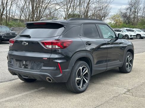 Used 2023 Chevrolet TrailBlazer RS w/ Sun and Liftgate Package image 7