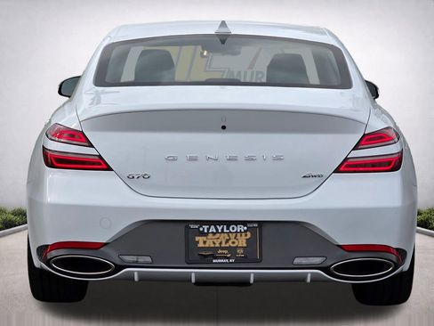 Used 2025 Genesis G70 2.5T AWD/4WD image 6