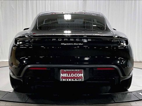 Used 2020 Porsche Taycan Turbo image 9