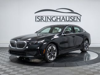 Used 2026 BMW 530i xDrive w/ Premium Package AWD/4WD video 1